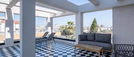 Superior Suite, Patio | Property grounds