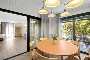 Family Apartment, Balcony | Dining - Maestro St Lazar Apartments  (Larnaka)