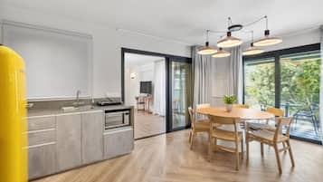 Familienapartment, Balkon | Speisen