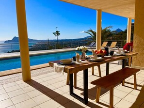 Outdoor dining - Villa Piña Colada - Altea’s Breathtaking Luxury (Altea)