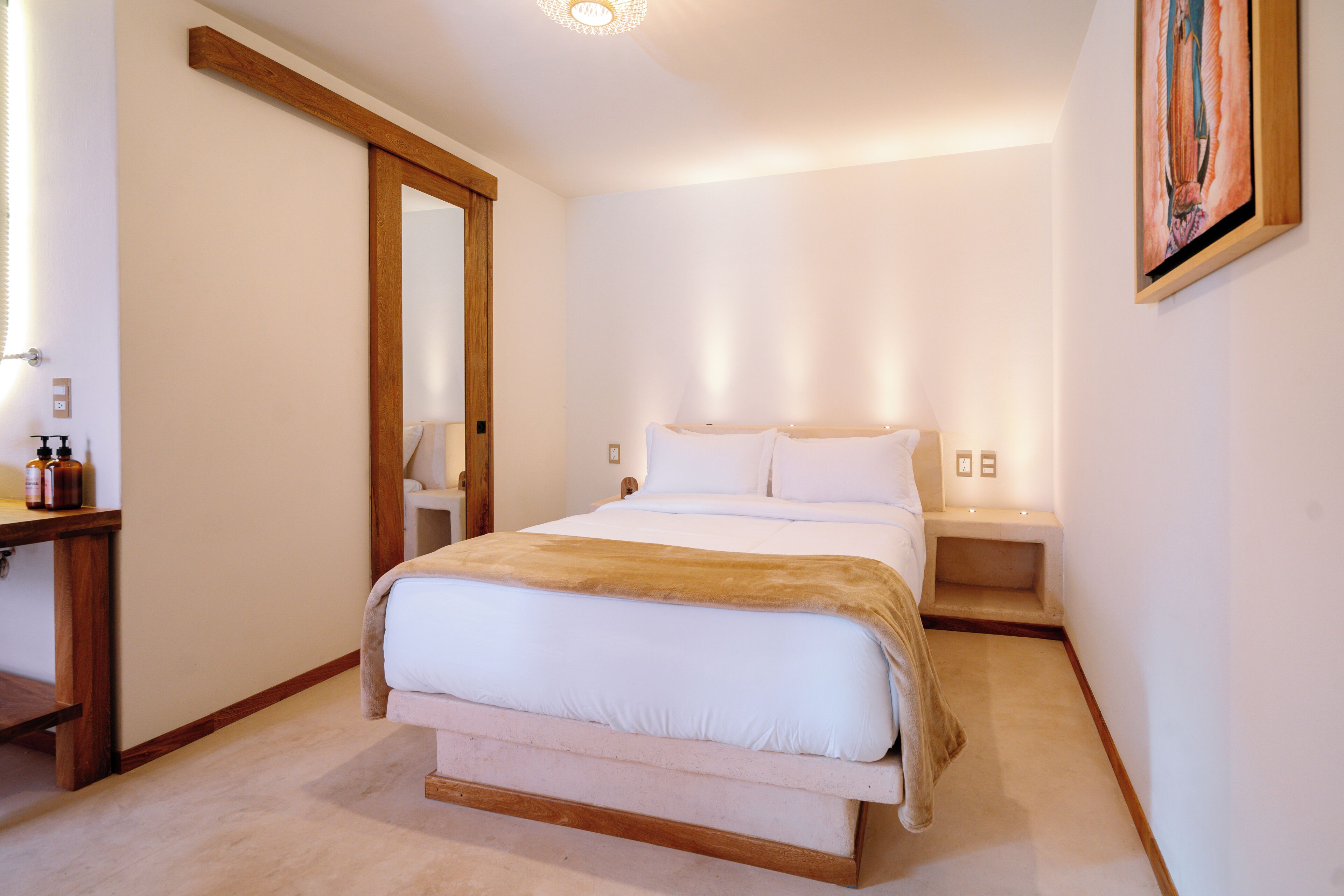 Habitación Confort | Wifi gratis y ropa de cama 