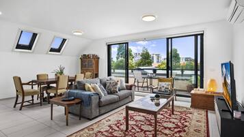 Apartment | Living room