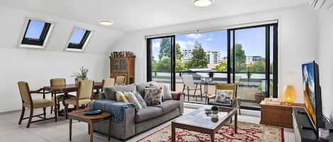Apartment | Living room