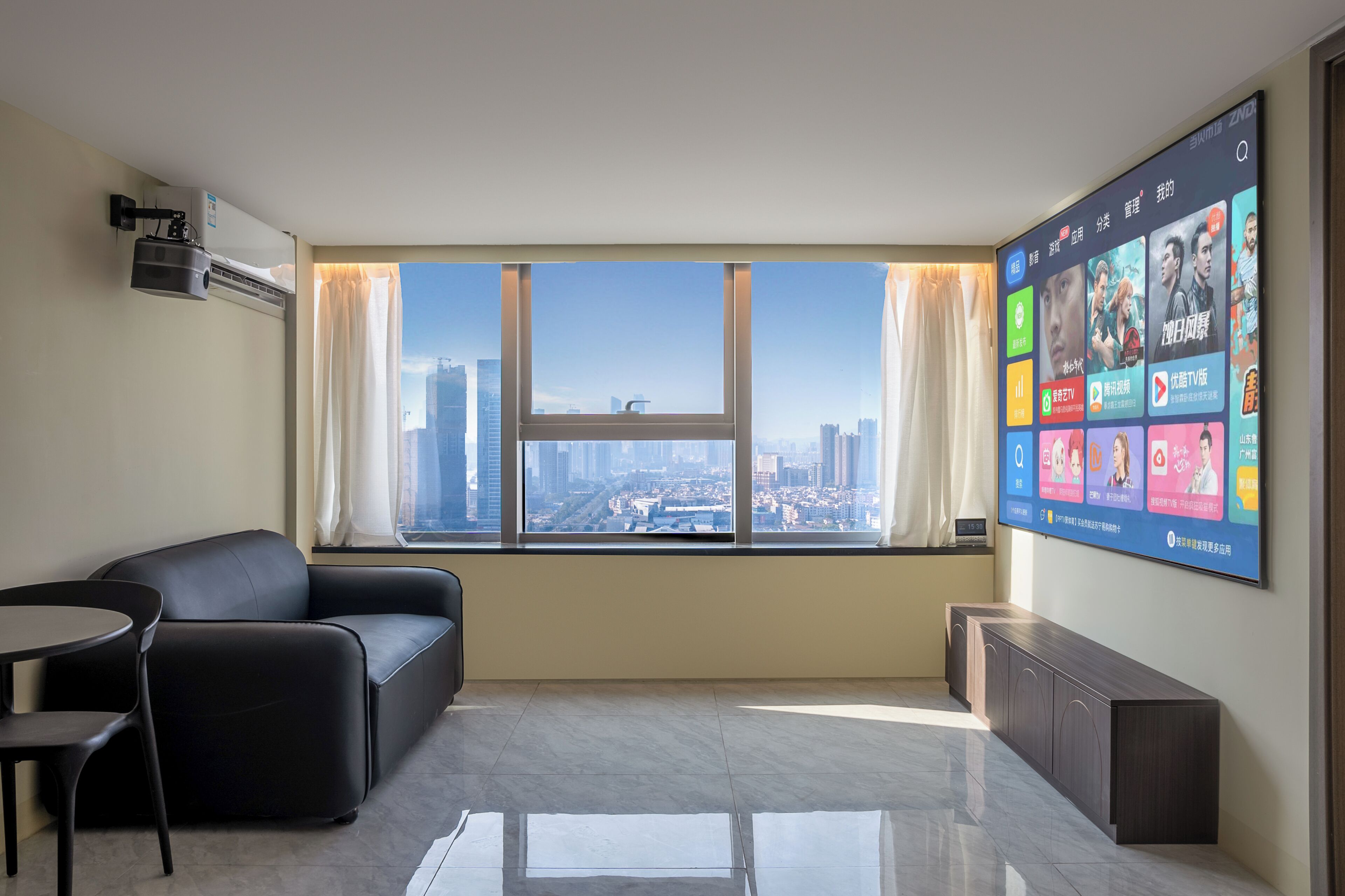Grand-Doppelzimmer, Stadtblick | Wohnbereich