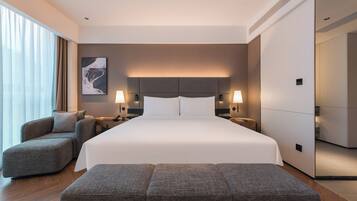 Standard Double Room | Free minibar, desk, blackout drapes, iron/ironing board