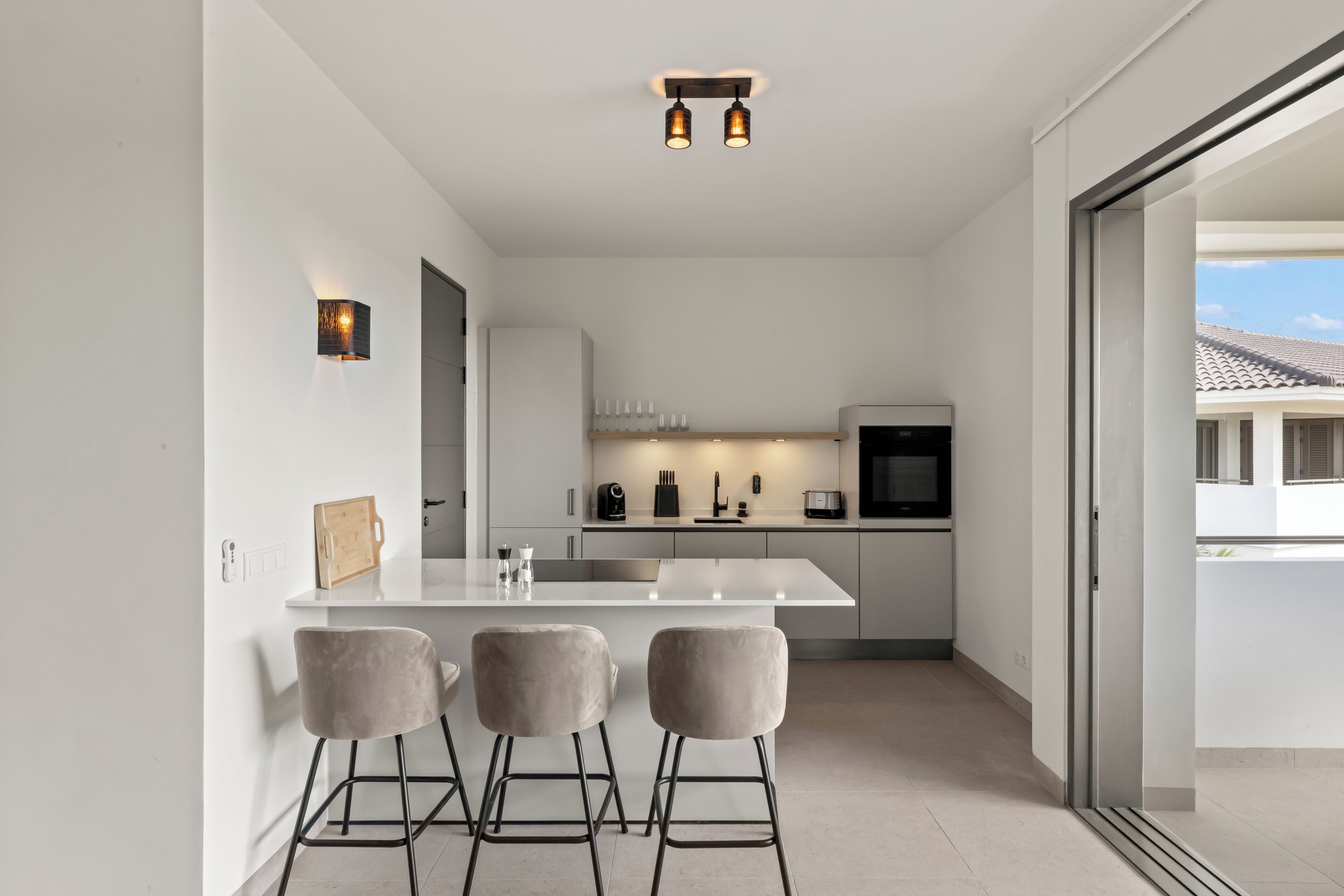 Deluxe Apartment, 2 Bedrooms | Private kitchen | Fridge, microwave, oven, stovetop