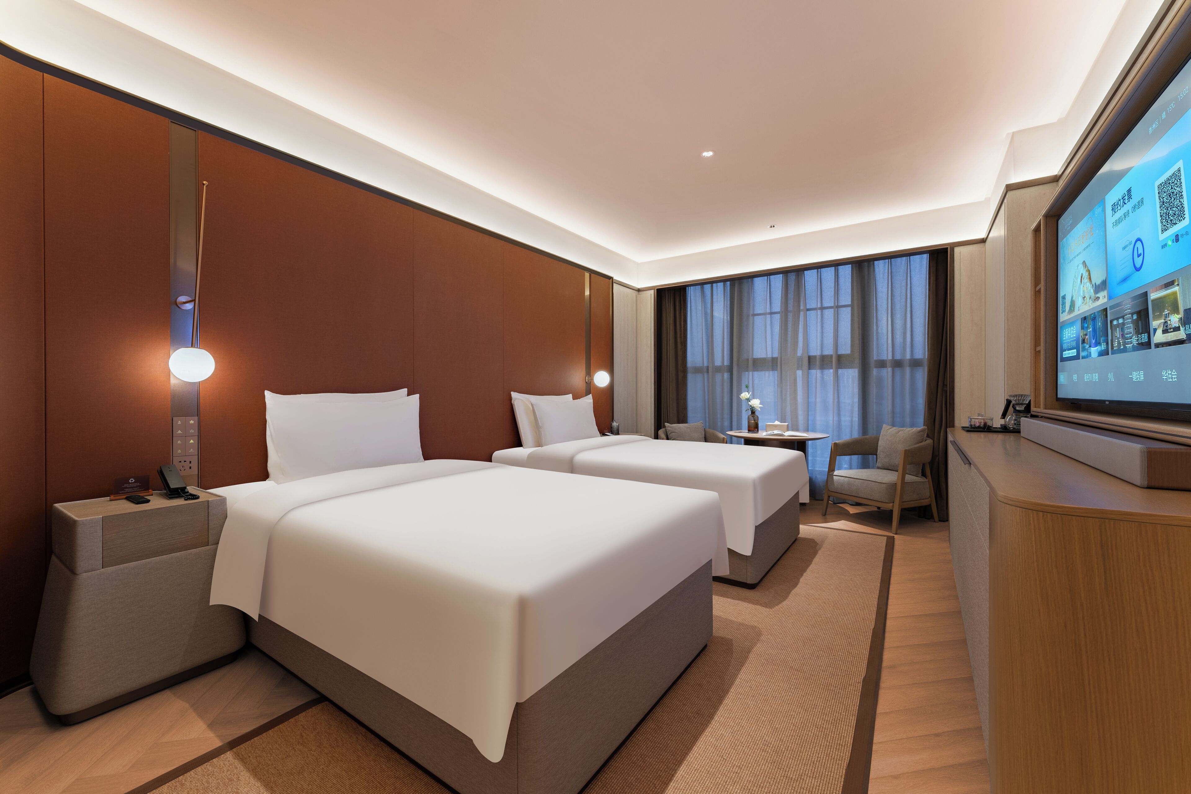 Comfort Double or Twin Room, City View | Desk, laptop workspace, blackout drapes, soundproofing