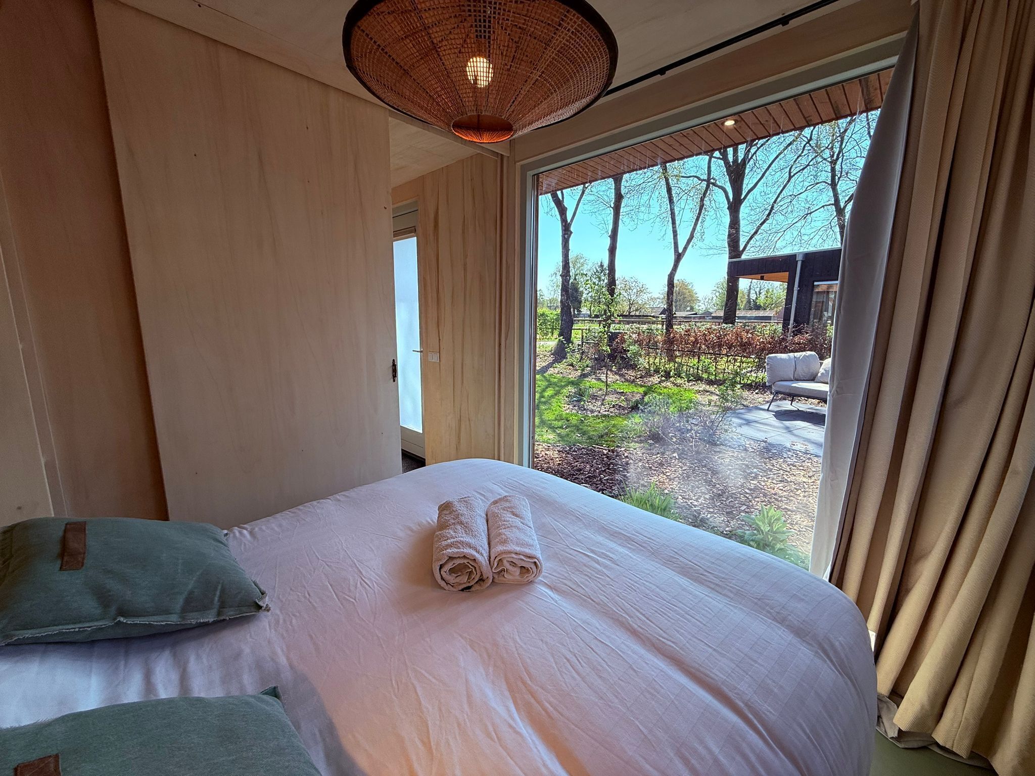 In-room safe, travel cot, free WiFi, bed sheets