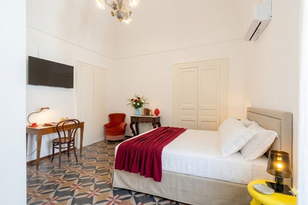 Classic Double Room, City View