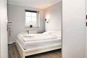 2 bedrooms, free WiFi - Rosengrund O3 vacation apartment in Büsum - comfort & relaxation for the whole family (Büsum)