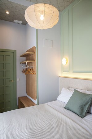 Room - Vrbo Property (Cáceres)