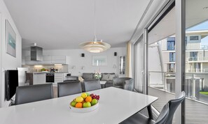 Dining - Modern apartment with exceptional sea view and balcony at Marina Wendtorf (Wendtorf)