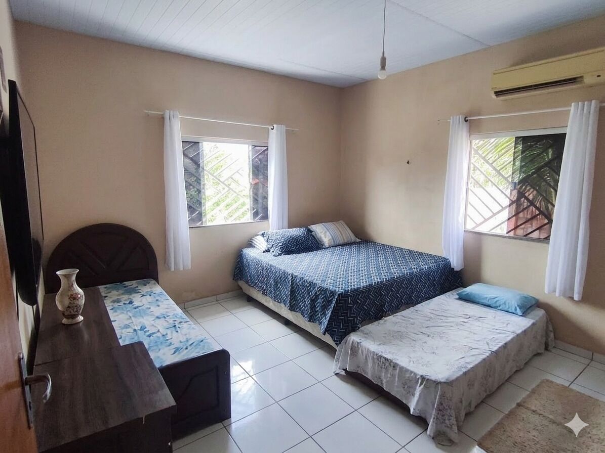 2 quartos, ferros/tábuas de passar roupa, Wi-Fi de cortesia