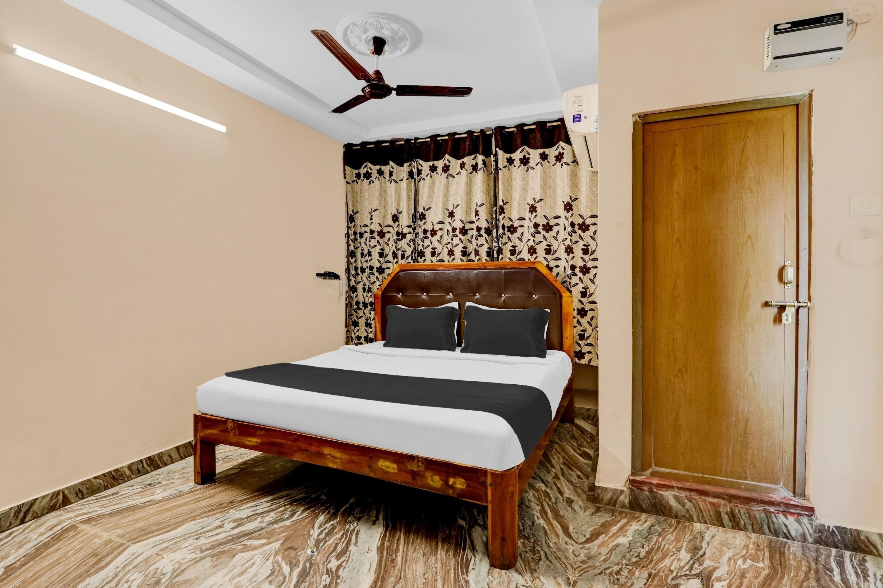 House | 1 bedroom