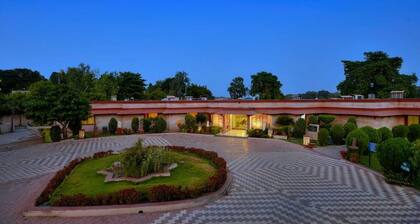 Orchha Resort- by the river