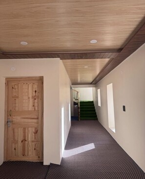 Deluxe Double Room, Lake View | Interior - Ostal Residency Pangong (Leh)