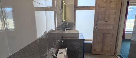 Chambre Deluxe double, vue sur le lac | Salle de bain