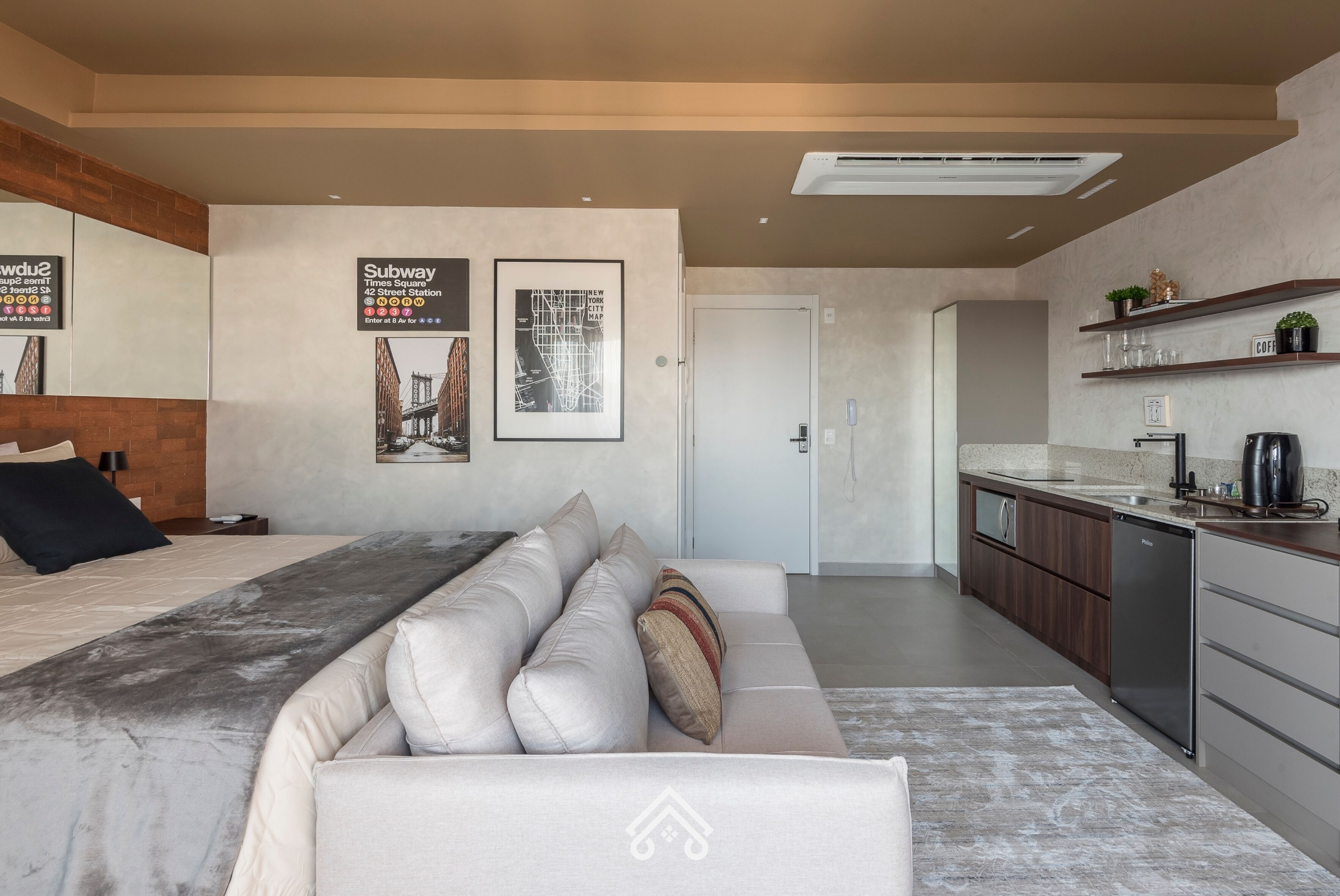 1 chambre, fer et planche à repasser, Wi-Fi, draps fournis