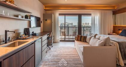 Silence, Design, and Parking 5 minutes from the Center | LYVVO