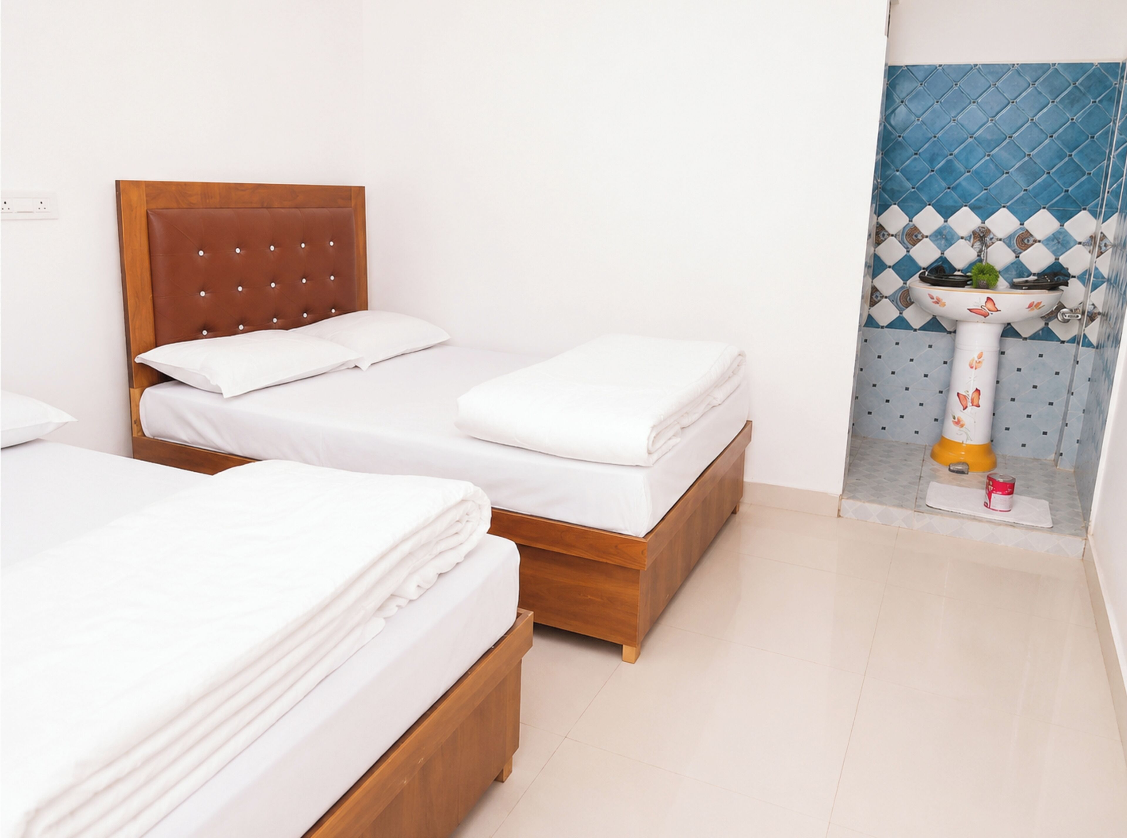 Hypo-allergenic bedding, desk, soundproofing