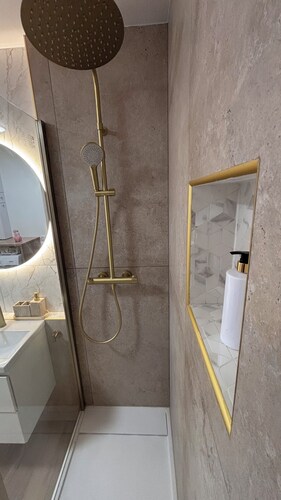 Cosy appartement avec balcon 15 min paris 10 min Orly