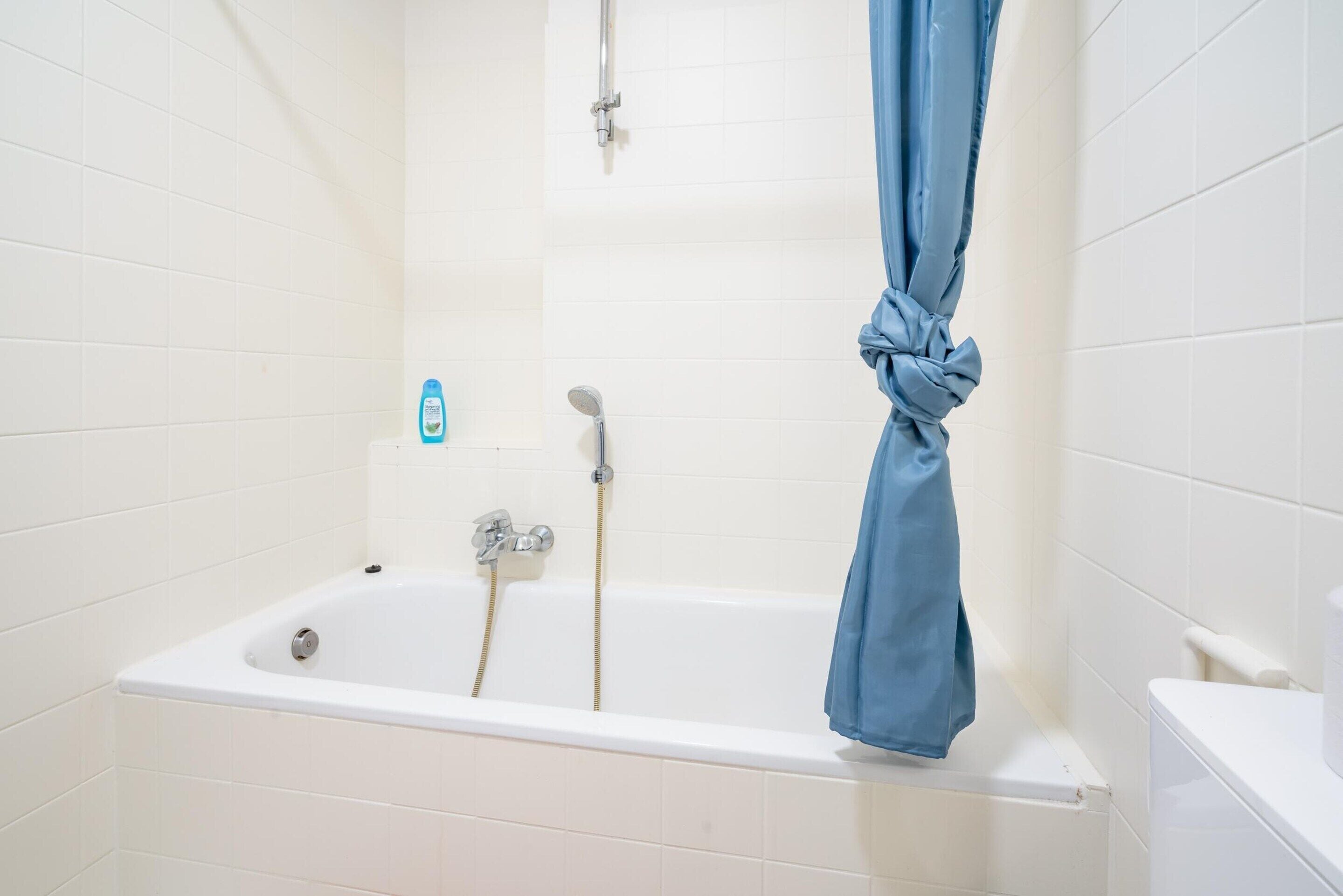 Apartment | Bathroom