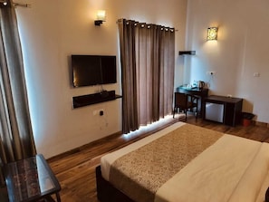 Quarto casal luxo, vista para a cidade | Vista do quarto