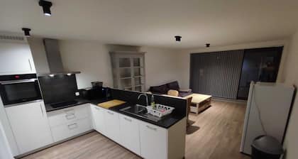 Perfect 2-bedroom apartment in serene Sint-Niklaas neighborhood