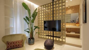 Standaard tweepersoonskamer, uitzicht op binnenplaats | Interieur