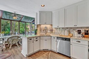 Fridge, microwave, oven, dishwasher - New Rental! Golden Glow Getaway! (Moneta)