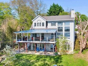 Exterior - New Rental! Golden Glow Getaway! (Moneta)
