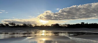 Lamberts Beach Unit, Whale Lookout 2 Min