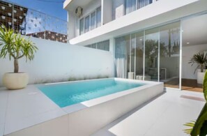 Outdoor pool - New Dreamland Villa 5 min to Beach (Pecatu)