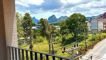 Apartment, 1 Bedroom, Smoking, Balcony | Balcony