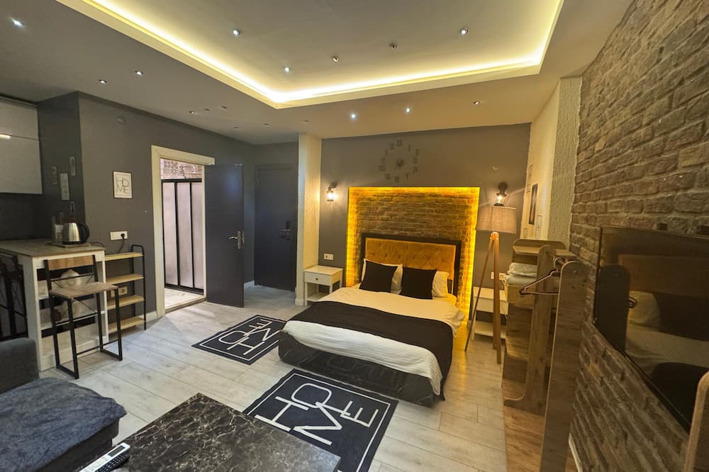 Nova Park Suites