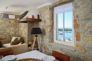 Standard Apartment, Multiple Bedrooms, 2 Bathrooms, Mountainside (Bella Vista Vrsar) | Interior - Bella Vista Vrsar (Vrsar)