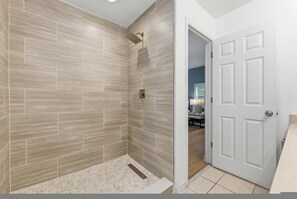 House | 4 bedrooms, Internet - Modern Family 4BR Townhome Near Disney in Orlando 2752 (Kissimmee)
