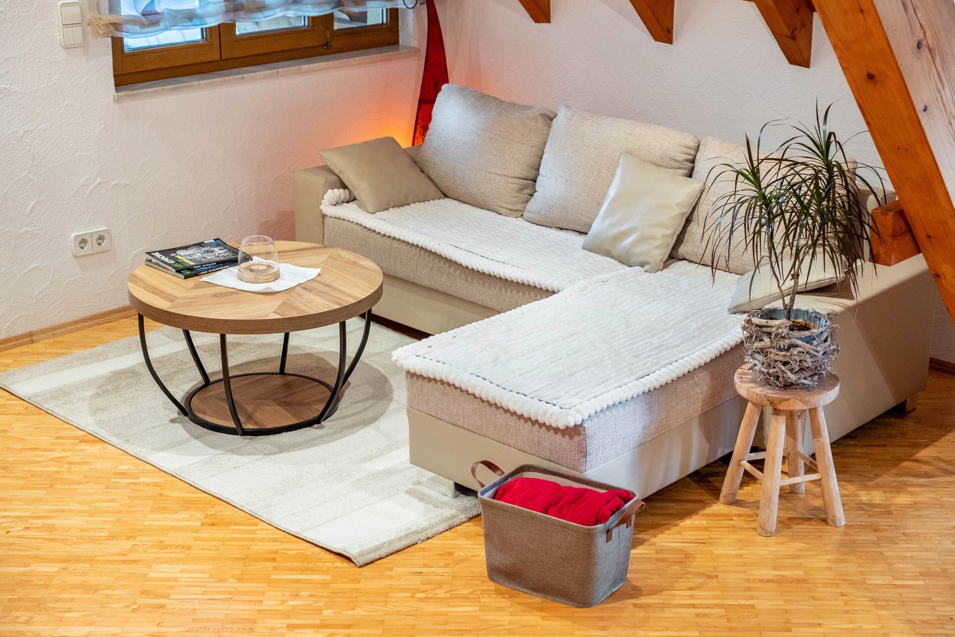 Télévision, chaîne hi-fi