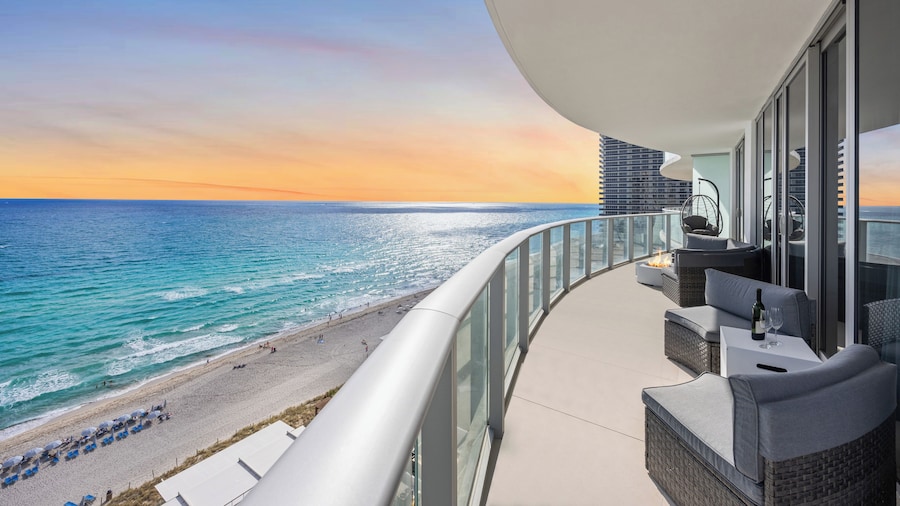 Lyfe Resort Hollywood Florida