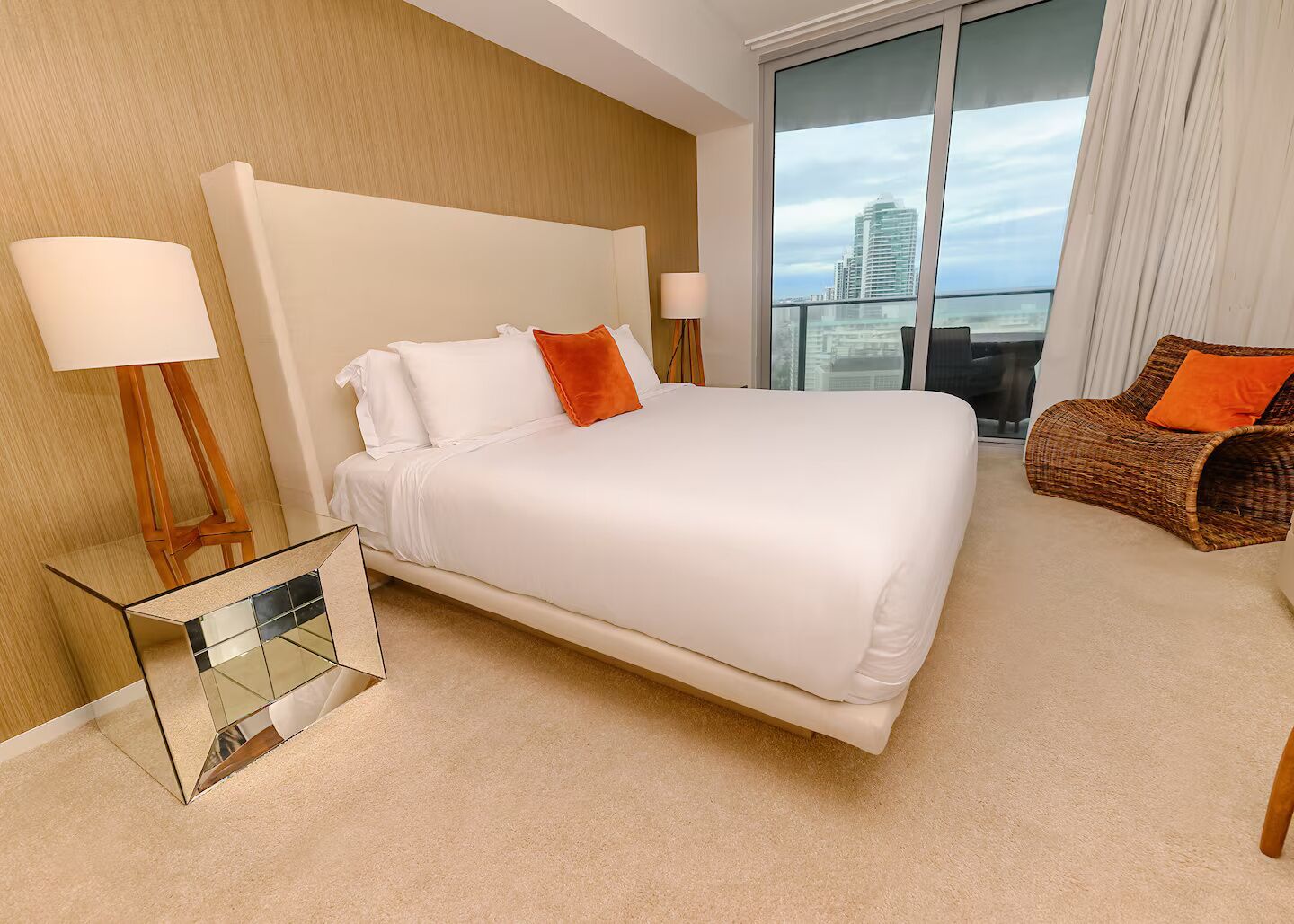 Suite Deluxe, balcón, vista al mar | Wifi gratis y ropa de cama 