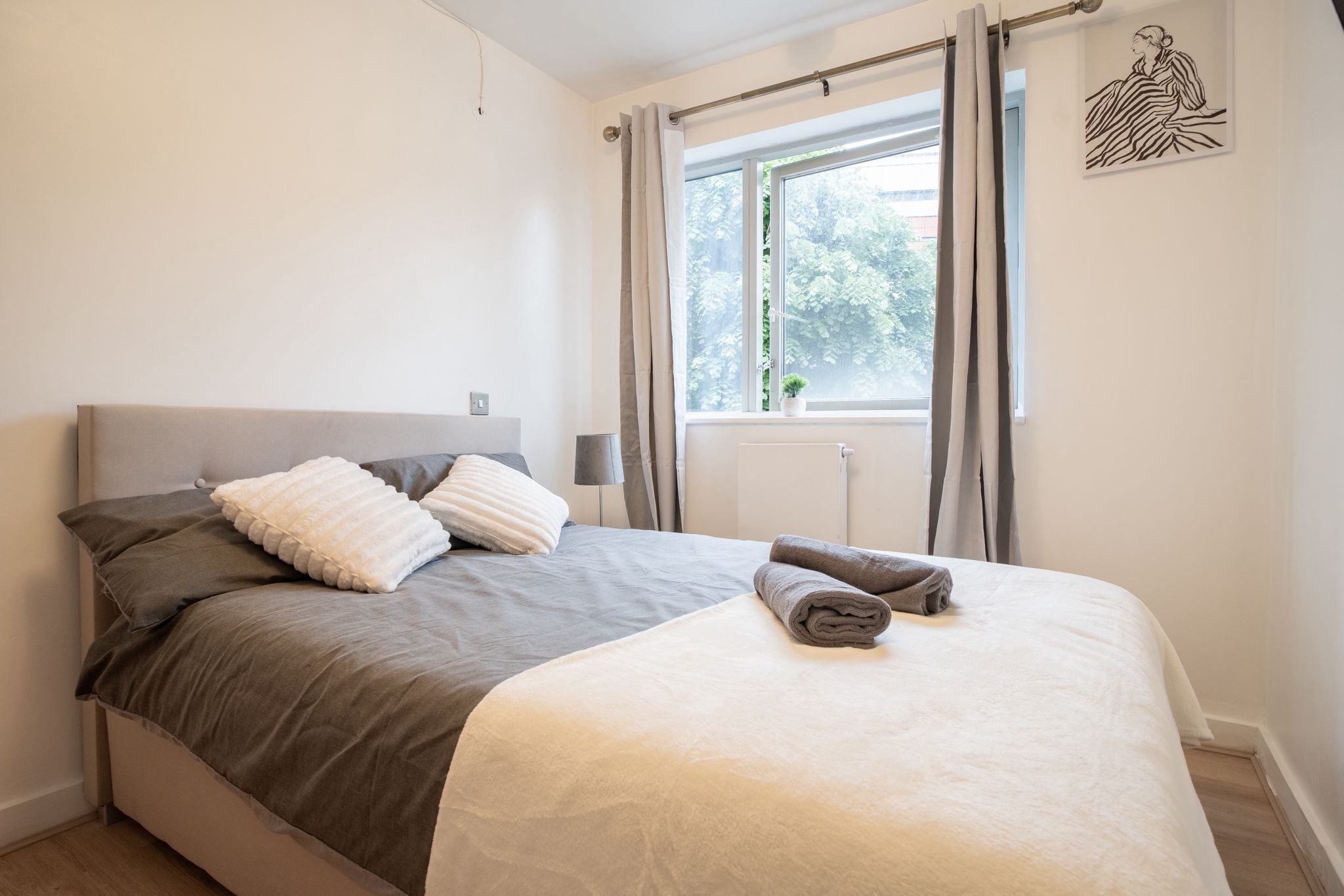 3 bedrooms, iron/ironing board, free WiFi, bed sheets