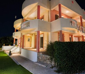 House - Nefeli Sea View Stay - Mastiha Grove Suite Chios (Chios)