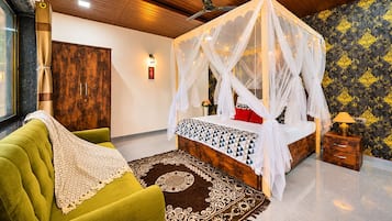 5 BHK Villa
