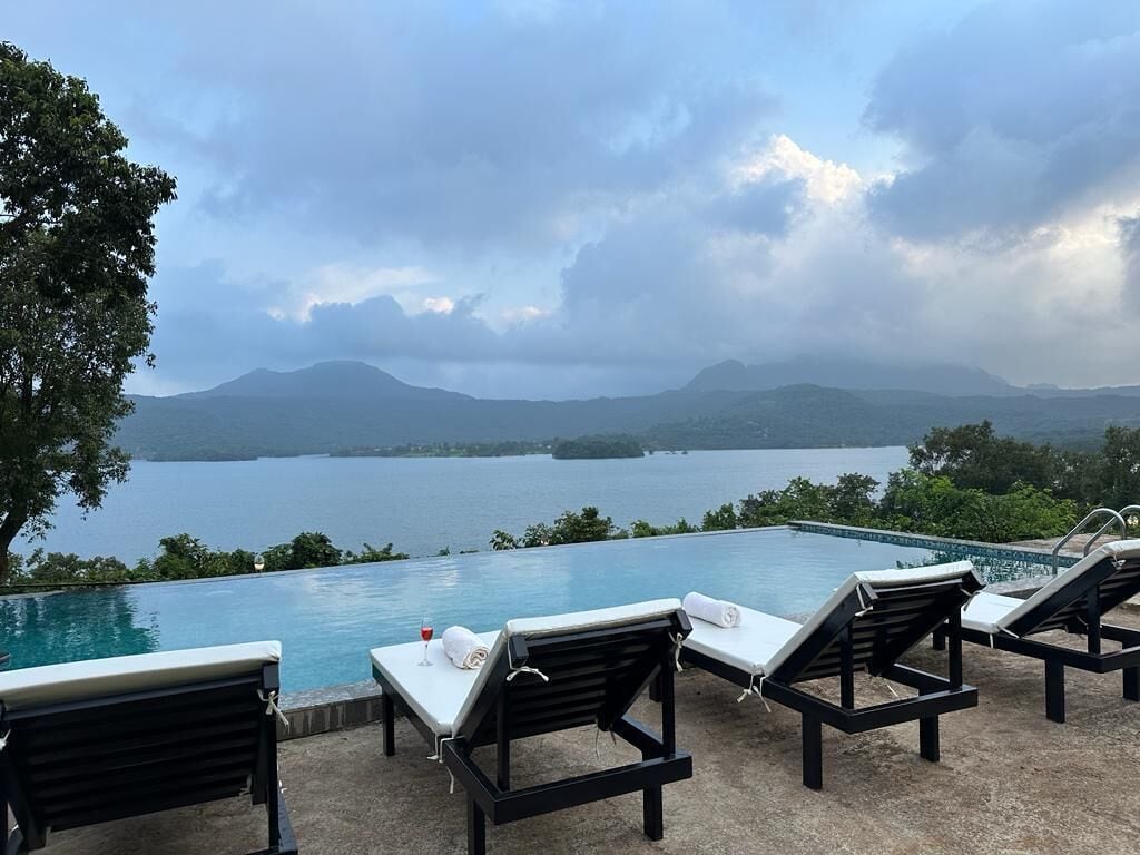 5 BHK Villa | Pool