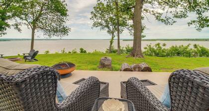 Water-view Patio, Near Golf! Port Duncan Retreat