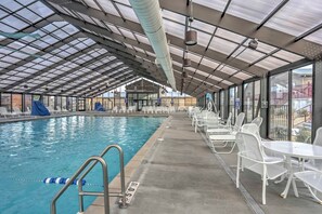 Apartment (4 Bedrooms) | Interior - 2 Units at Holiday Hills Resort w/ Pools & Hot Tub (Branson)