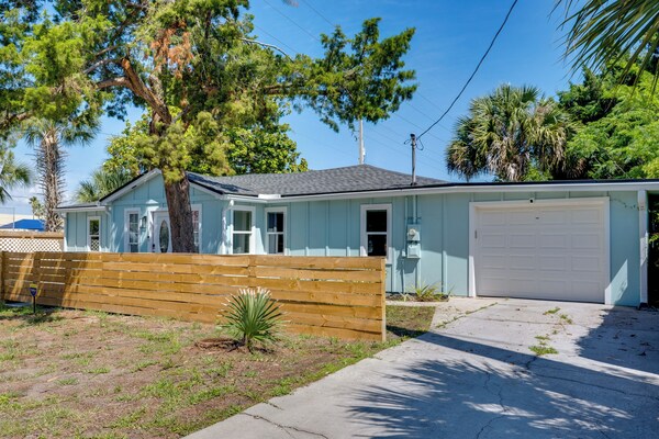 Mins To Beach & Mayo Clinic, Pet-friendly 4br Home - Jacksonville Beach, FL