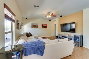 House (5 Bedrooms) | Interior - Cheerful Maricopa Gem w/ Home Theater & Game Room! (Maricopa)