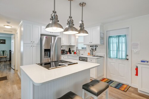Bonita Beach 7 Mi: 55+ Community w/ Pool Access