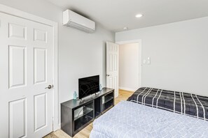 House (2 Bedrooms) | Interior - Walk to Beach & Casino Pier! Family Escape w/ Yard (Seaside Heights)